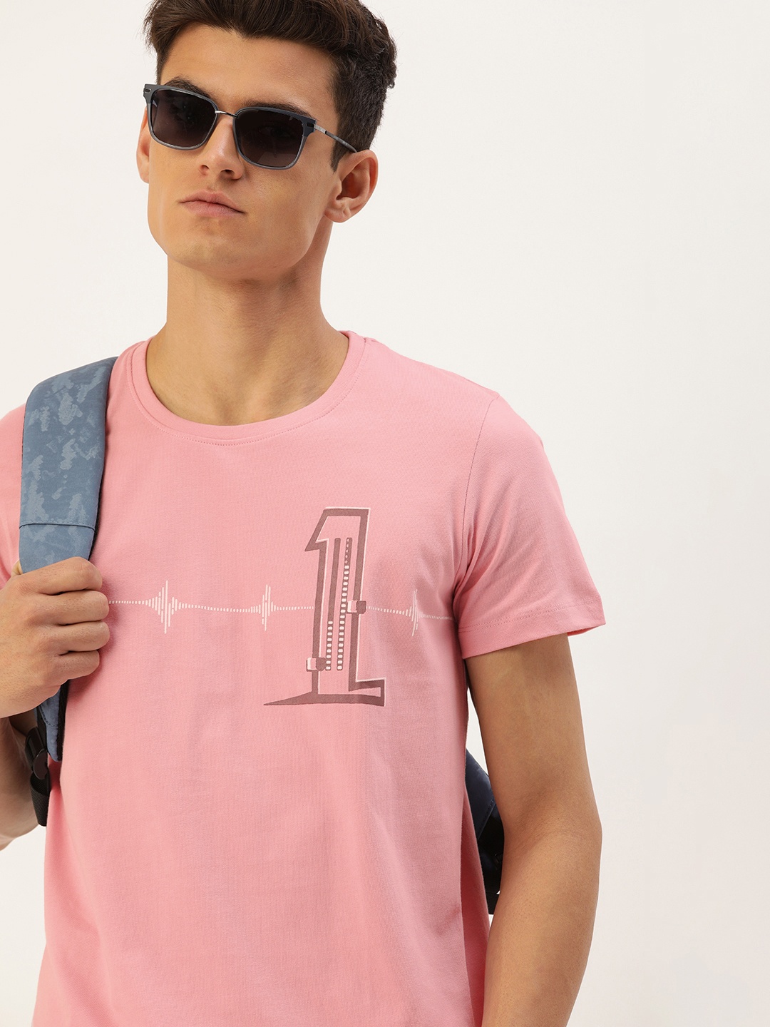 

SINGLE Men Pink Typography Printed Pure Cotton Slim Fit T-shirt