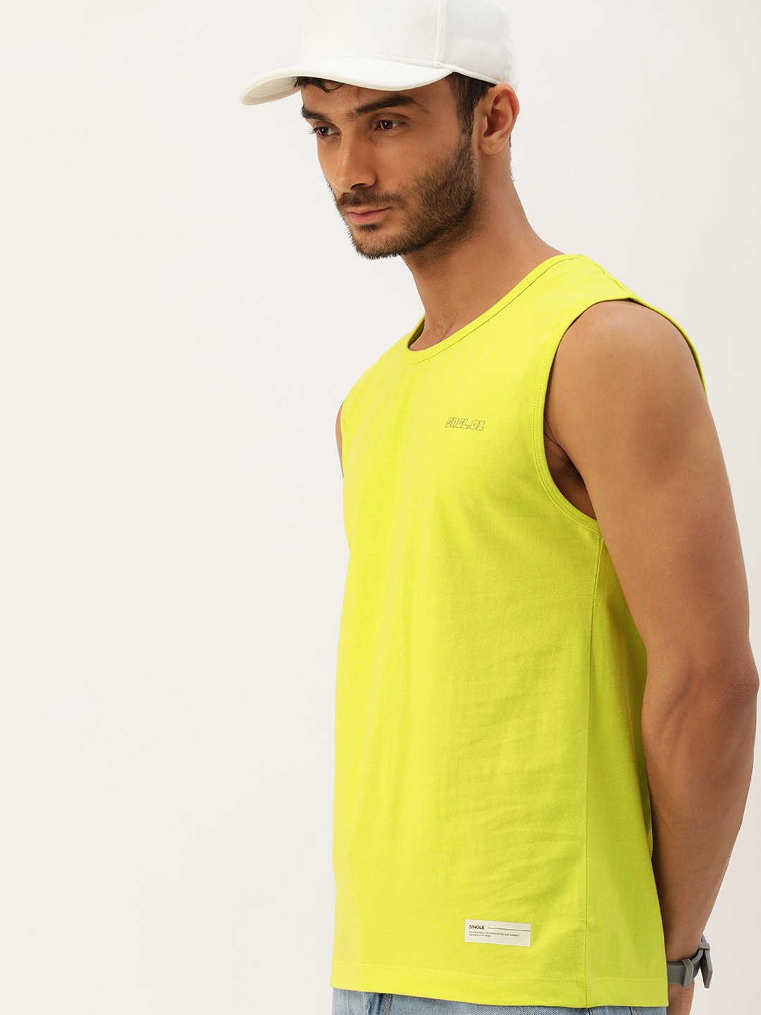 

SINGLE Men Fluorescent Green Solid Slim Fit Sleeveless T-shirt