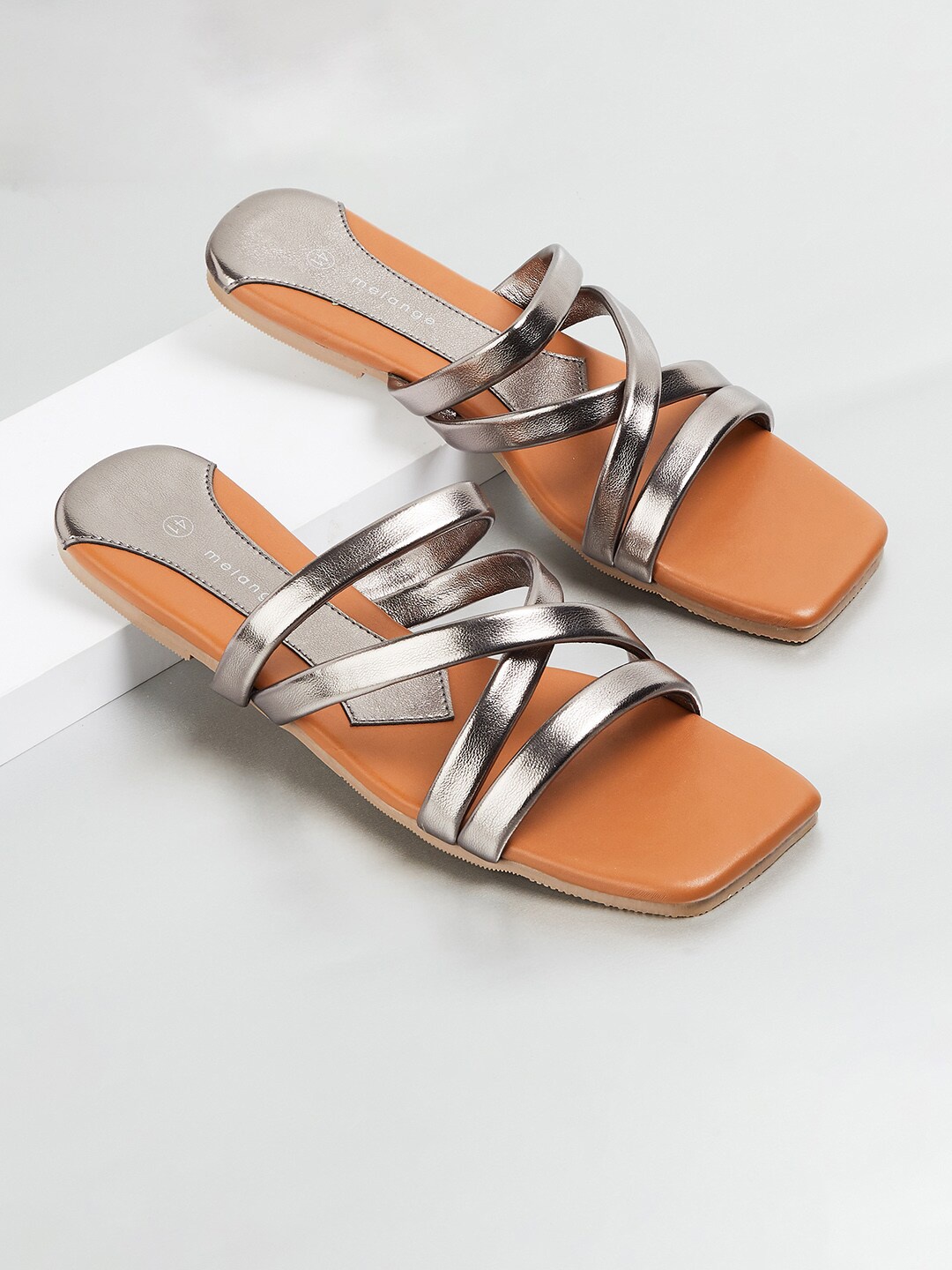 

Melange by Lifestyle Silver-Toned Ethnic Open Toe Flats