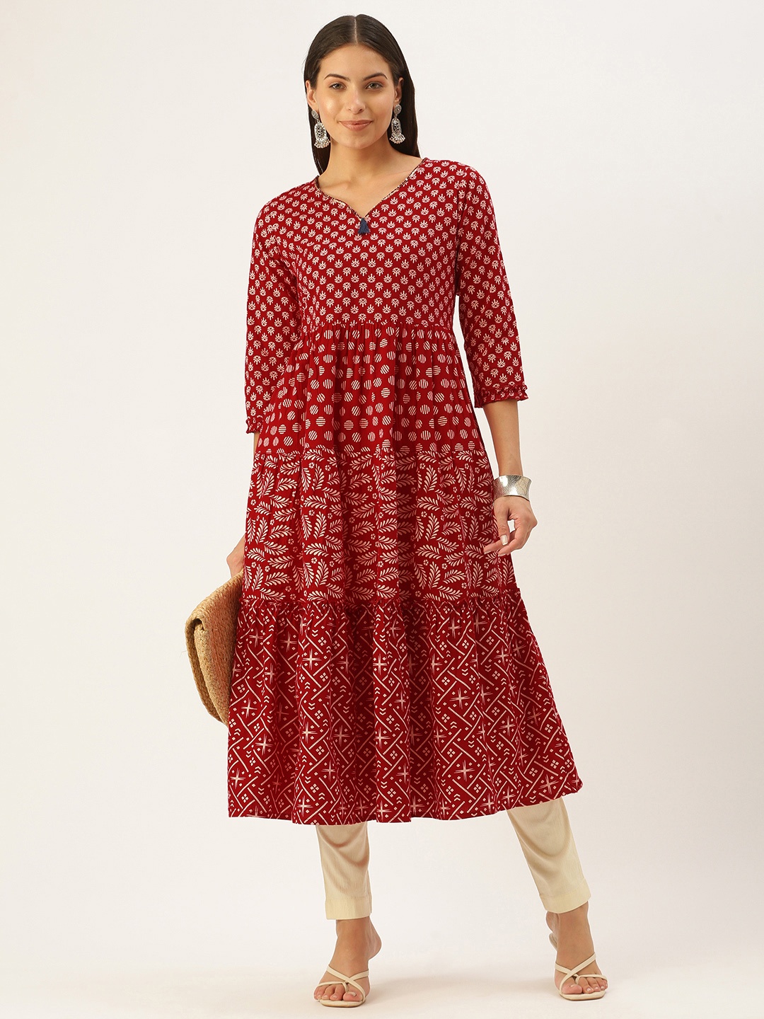 

RangDeep Women Red & White Pure Cotton Ethnic Motifs Printed Kurta
