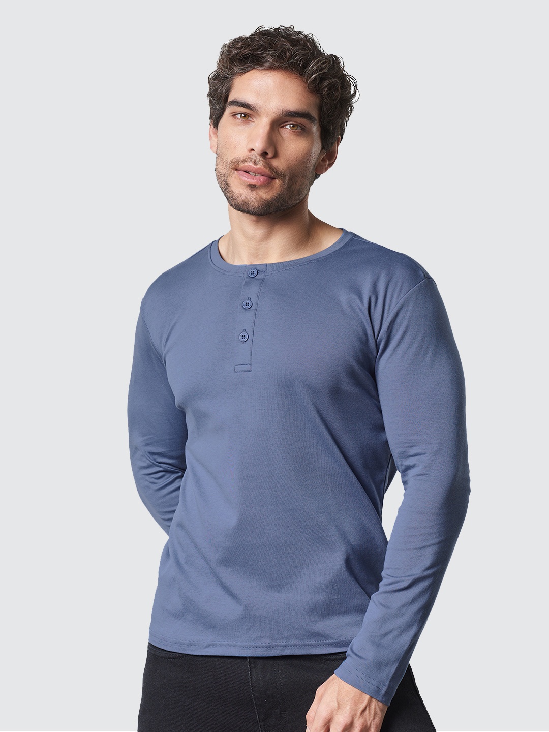 

The Souled Store Men Blue Henley Neck T-shirt