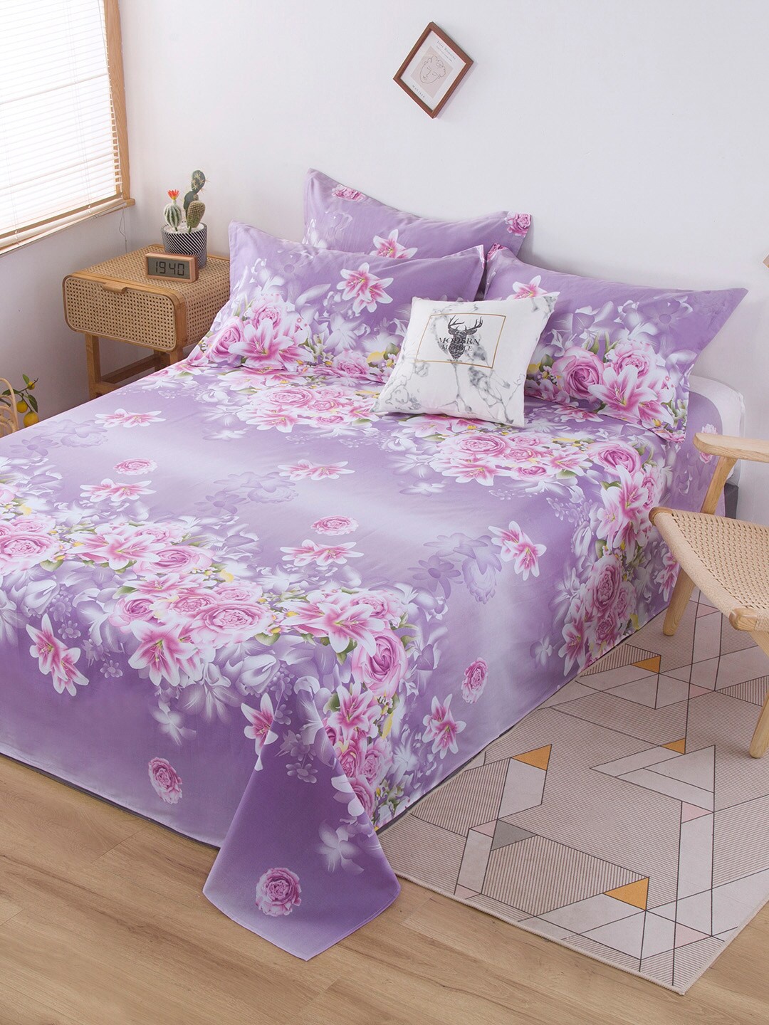 

JC HOME Purple & Pink Floral Printed 210 TC Single Bedsheet