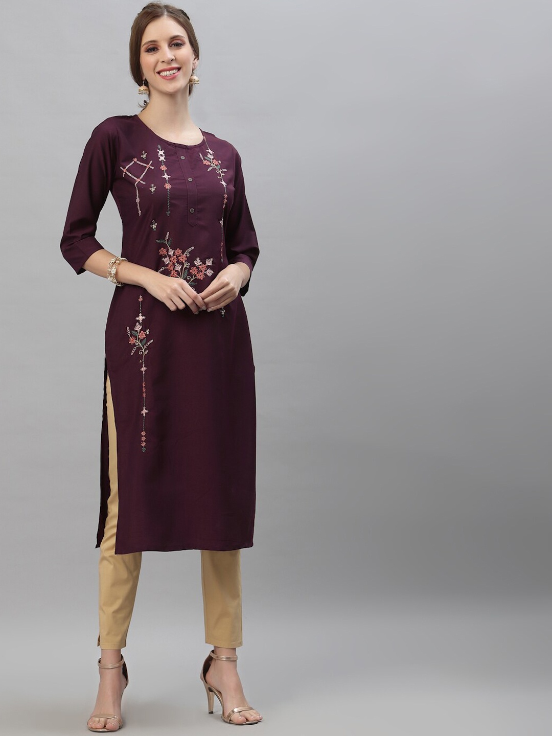 

SANISA Women Purple Floral Embroidered Kurta