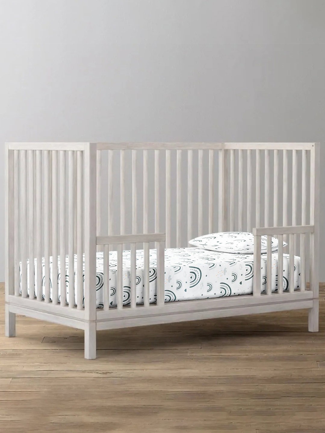

THE BABY ATELIER White & Grey 300 TC Crib Bedsheet with Pillow Covers