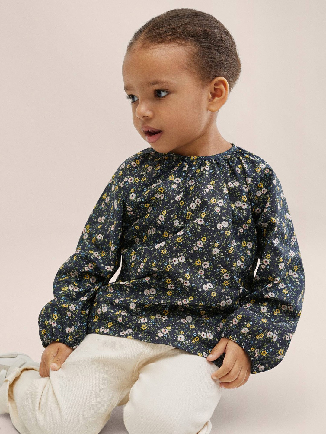

Mango Kids Girls Black & Green Floral Print Pure Cotton Top