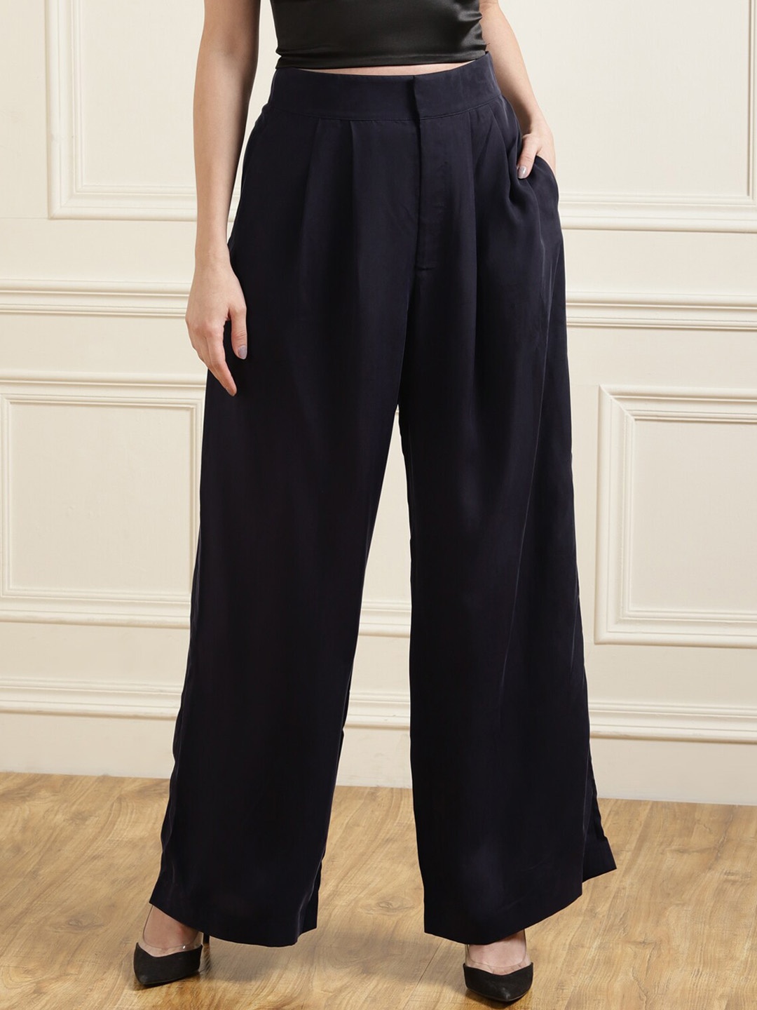 

Ted Baker Women Black Pleated Trousers