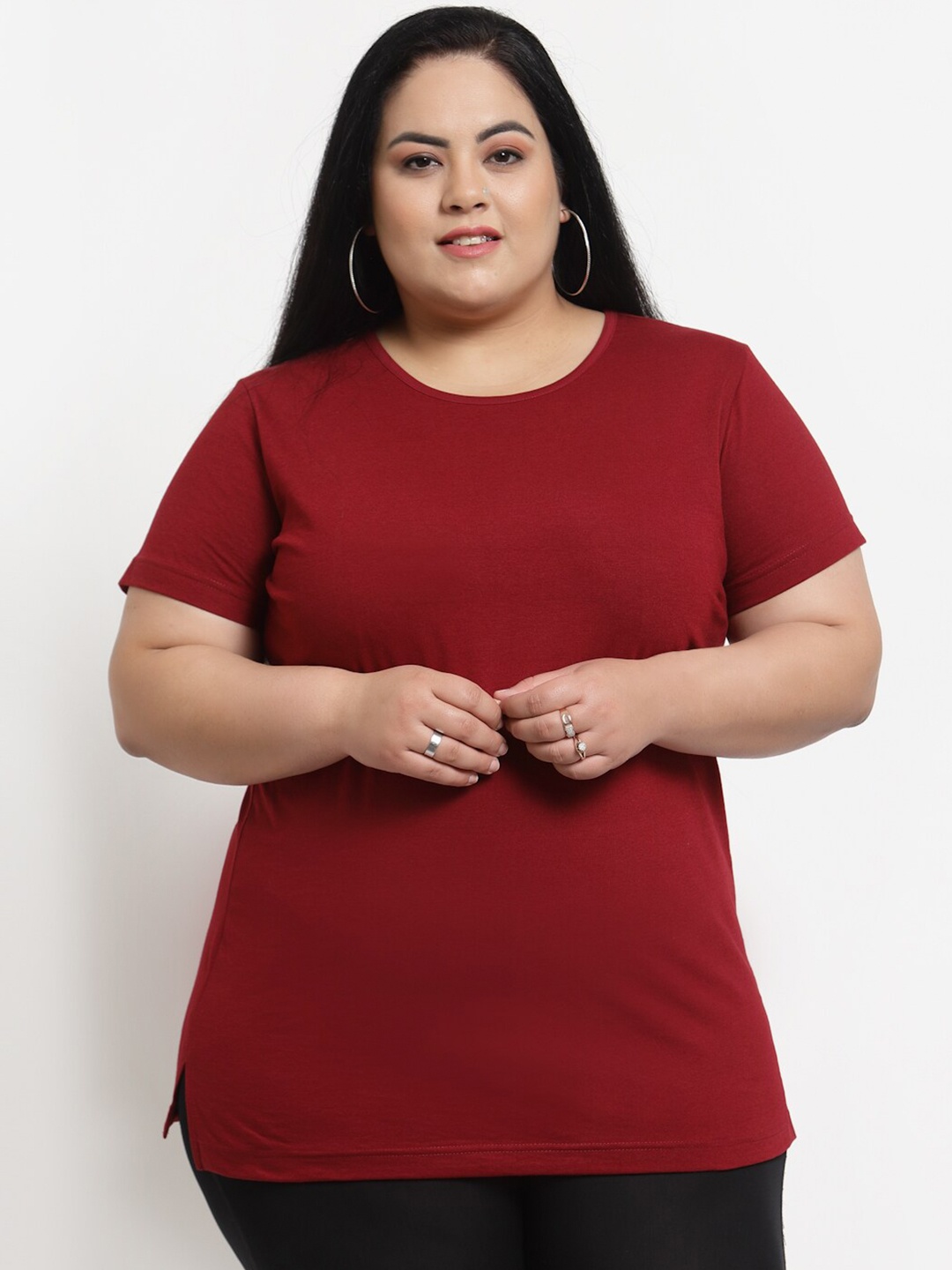 

plusS Women Maroon Solid Cotton T-shirt