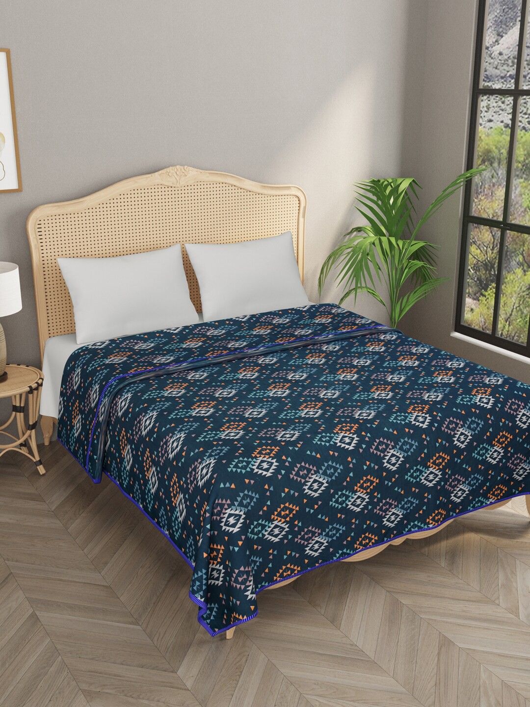 

Gulaab Jaipur Navy Blue & White Geometric AC Room 350 GSM Double Bed Dohar