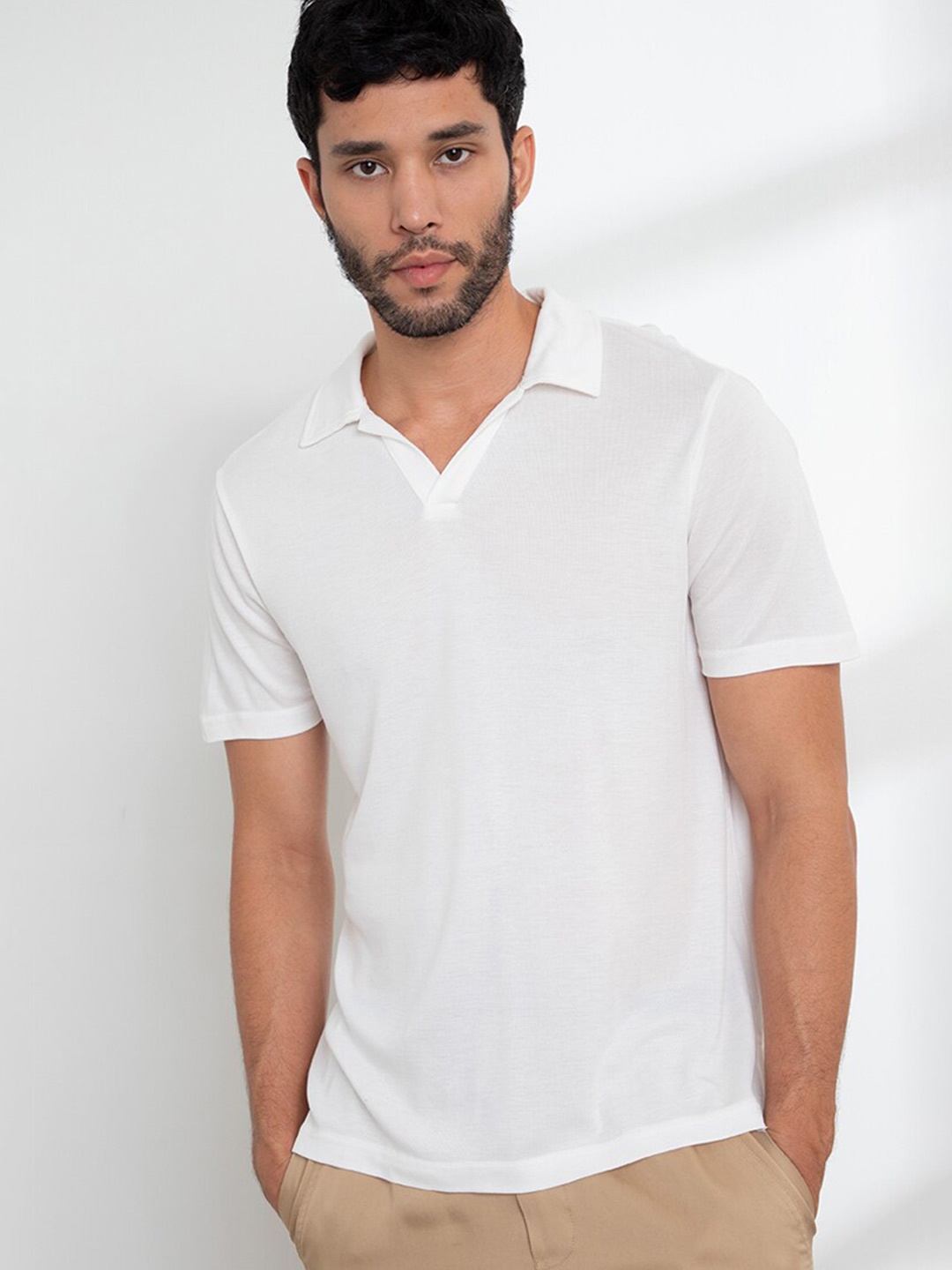 

ORIGIN BY ZALORA Men White Polo Collar Monochrome T-shirt