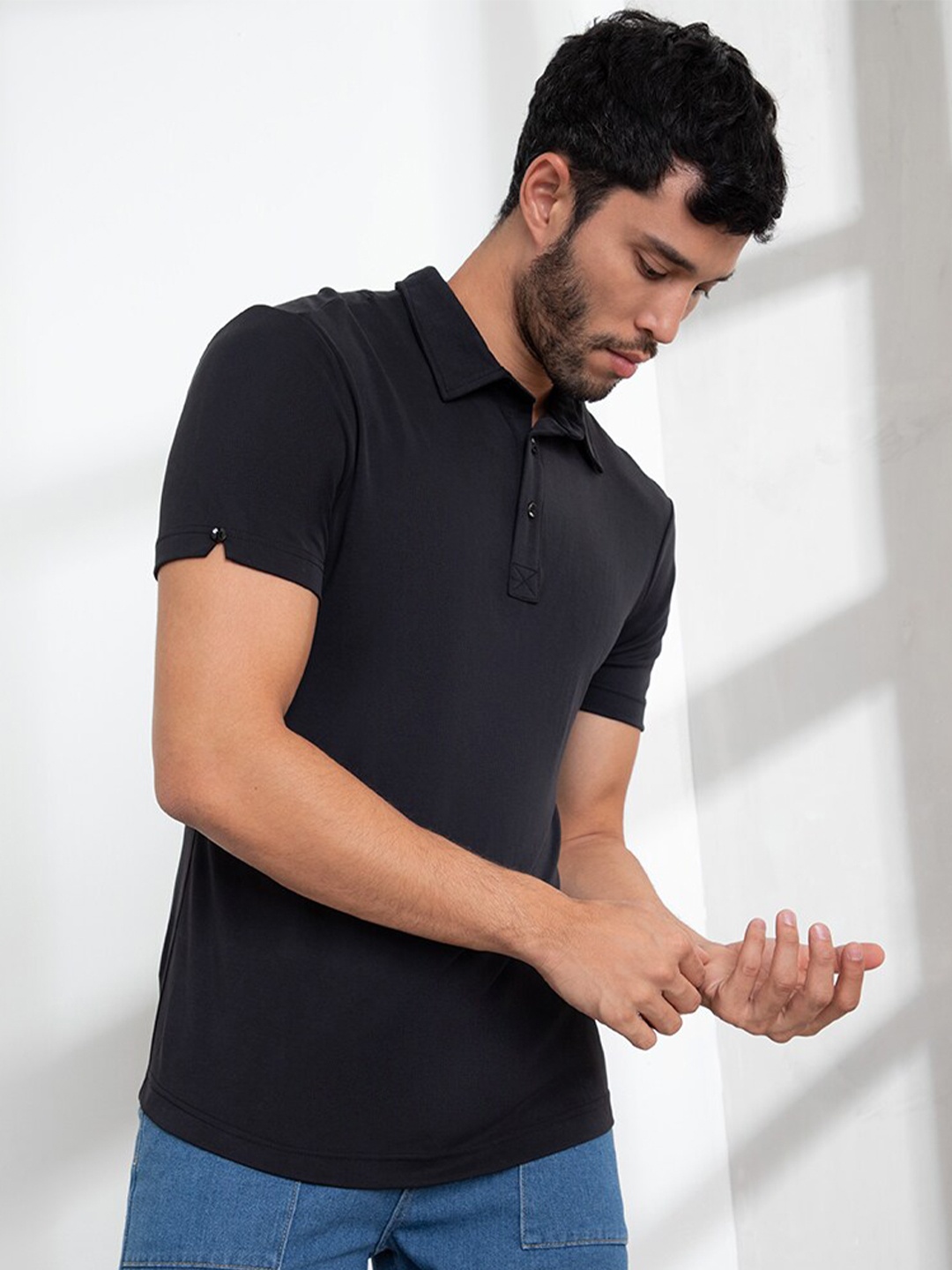 

ORIGIN BY ZALORA Men Black Polo Collar Regular Fit Modal T-shirt