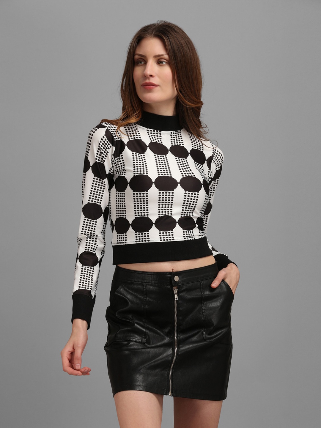 

PURVAJA White Geometric Printed Crop Top