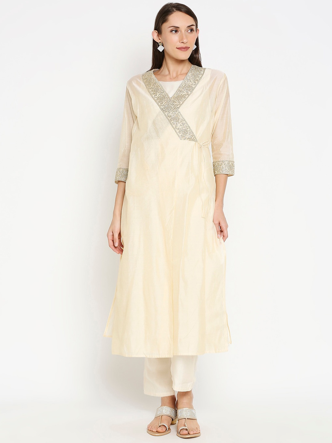 

Desi Weavess Women Off White Yoke Design Angrakha Kurta with Trousers