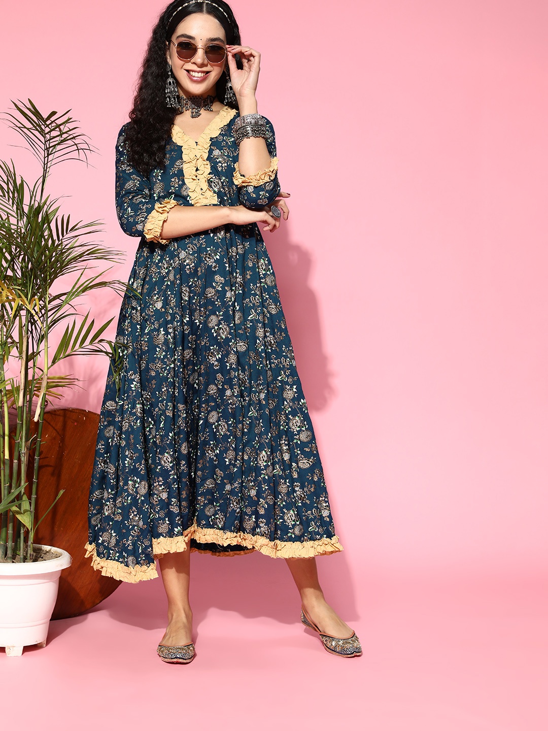 

mokshi Women Deep Navy Blue Floral Print Parade Dress