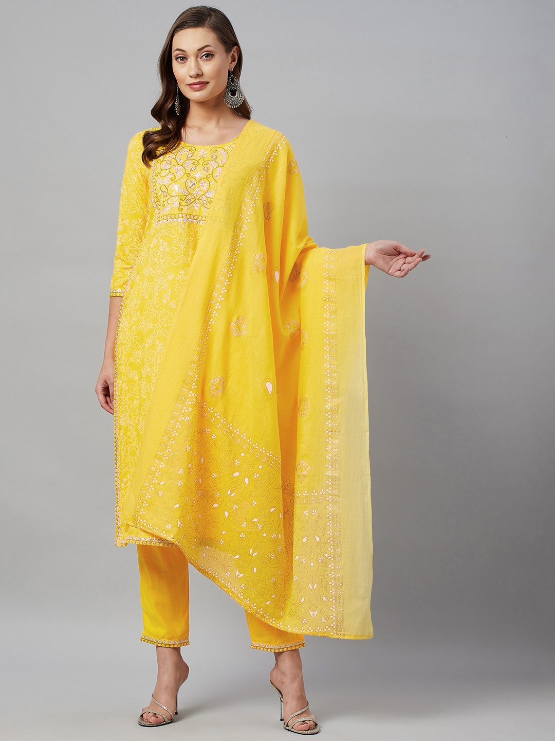 

HIGHLIGHT FASHION EXPORT Women Yellow Ethnic Motifs Kurta with Trousers & Dupatta
