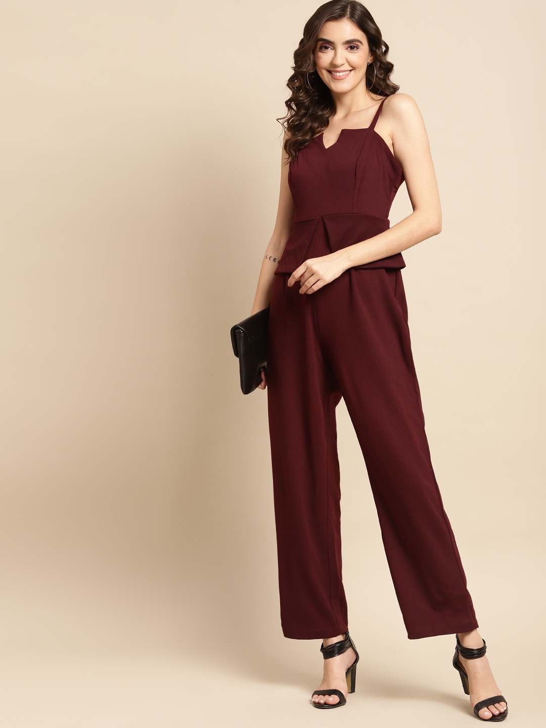 

WoowZerz Women Burgundy Solid Basic Jumpsuit
