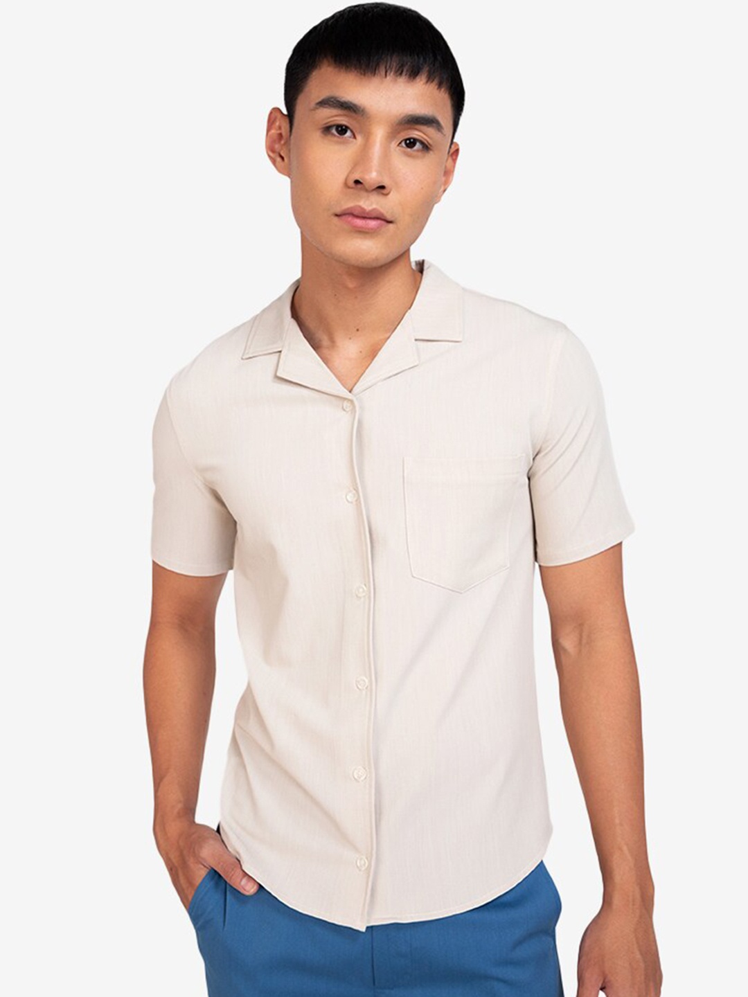 

ZALORA BASICS Men Beige Slim Fit Chambray Shirt