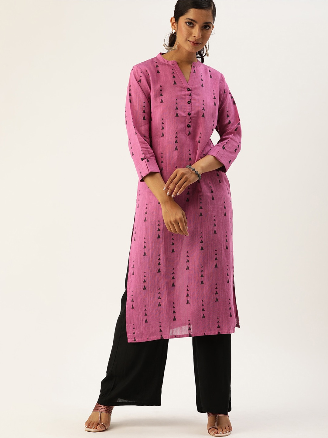 

Varanga Women Mauve Geometric Mandarin Collar Three Quarter Sleeve Handloom Kurta