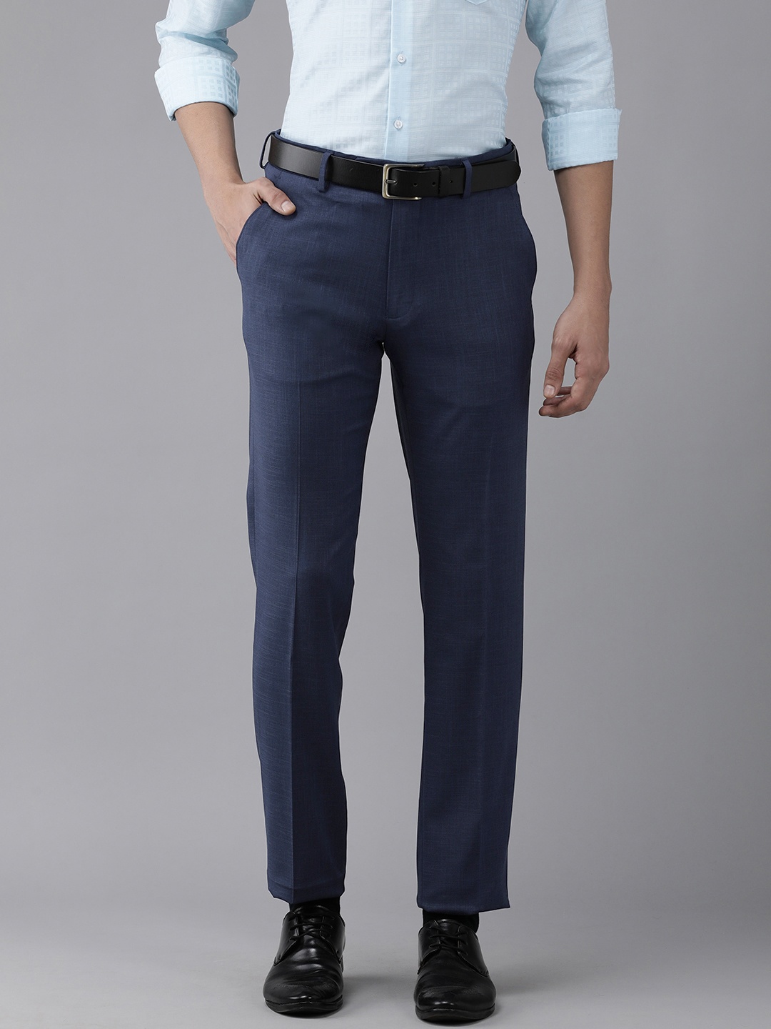 

Van Heusen Men Blue Solid Slim Fit Formal Trousers