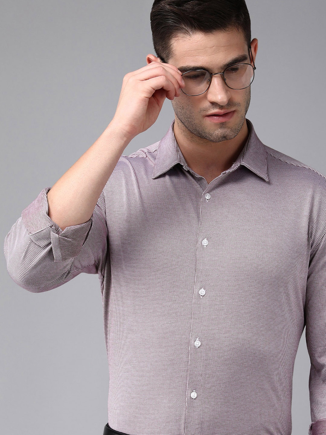 

Van Heusen Men Maroon And White Slim Fit Printed Formal Shirt