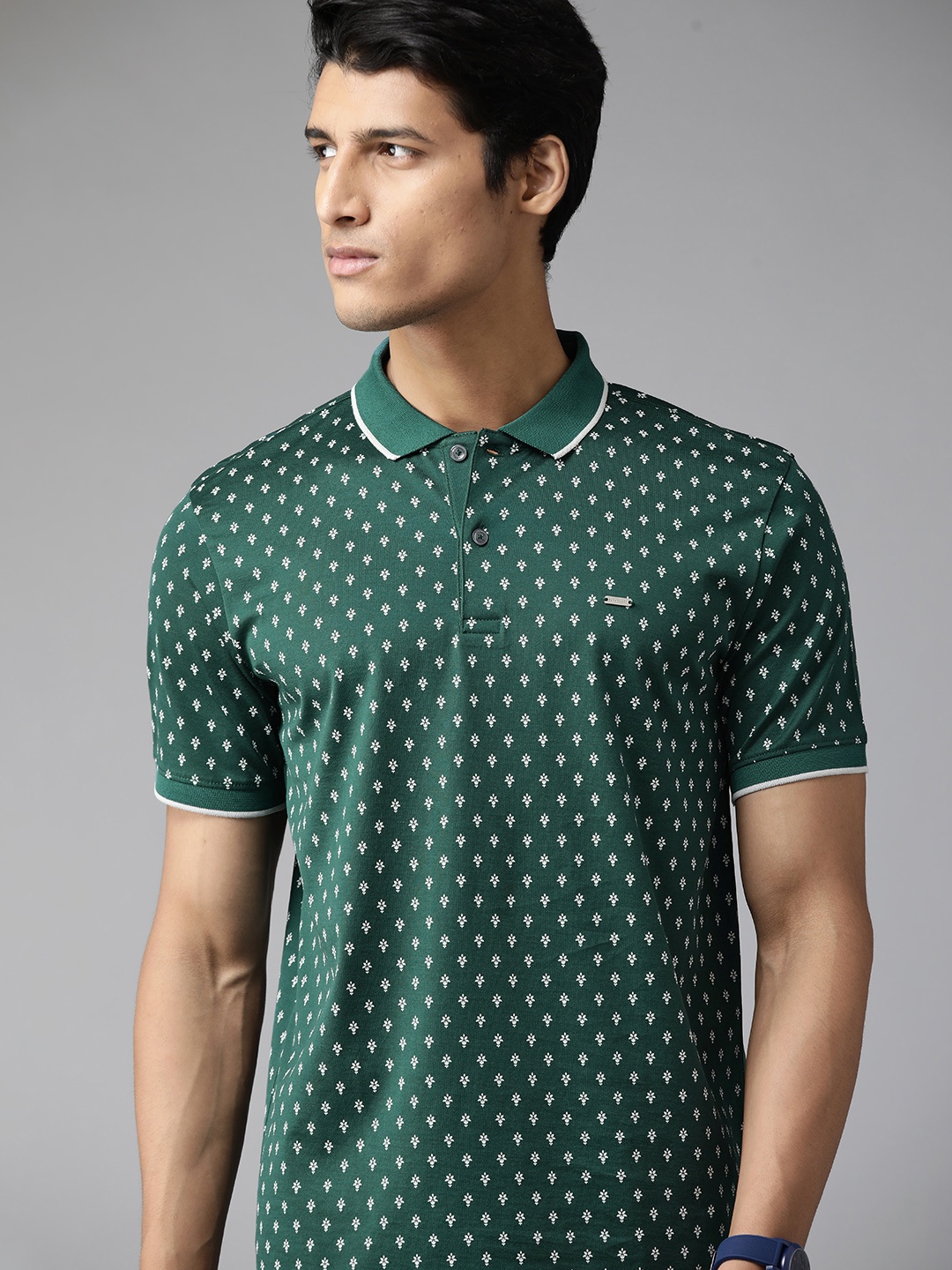 

Van Heusen Men Green & White Floral Printed Polo Collar Pure Cotton T-shirt