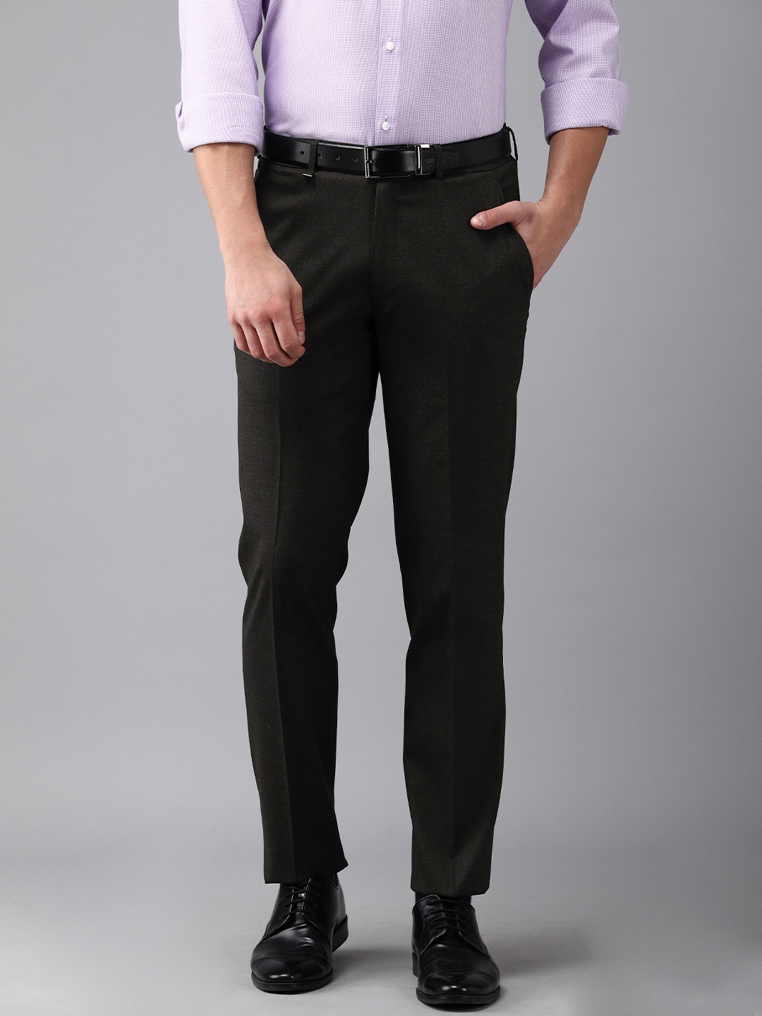 

Van Heusen Men Black Self Design Slim Fit Formal Trousers