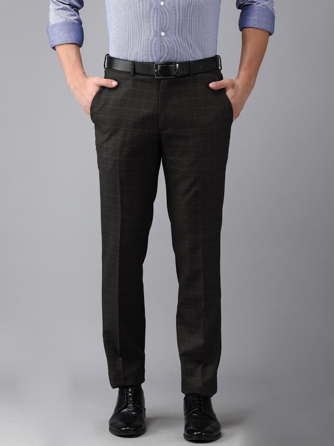 

Van Heusen Men Charcoal Grey Checked Slim Fit Trousers
