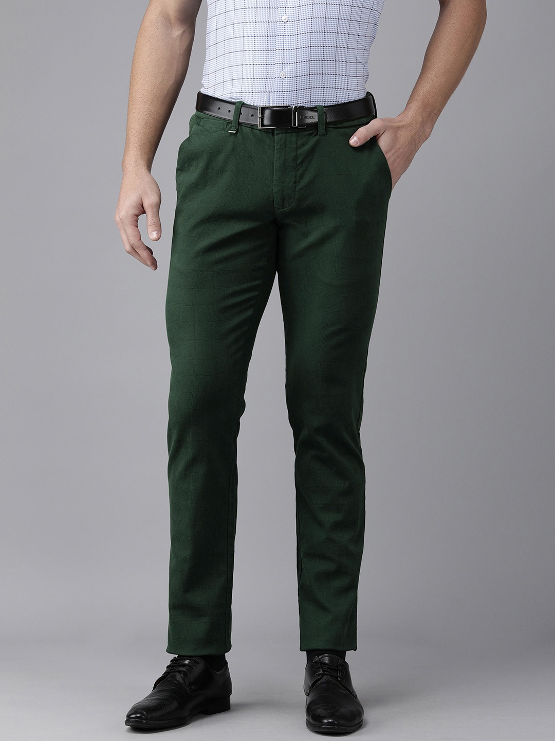 

Van Heusen Men Green Checked Slim Fit Trousers