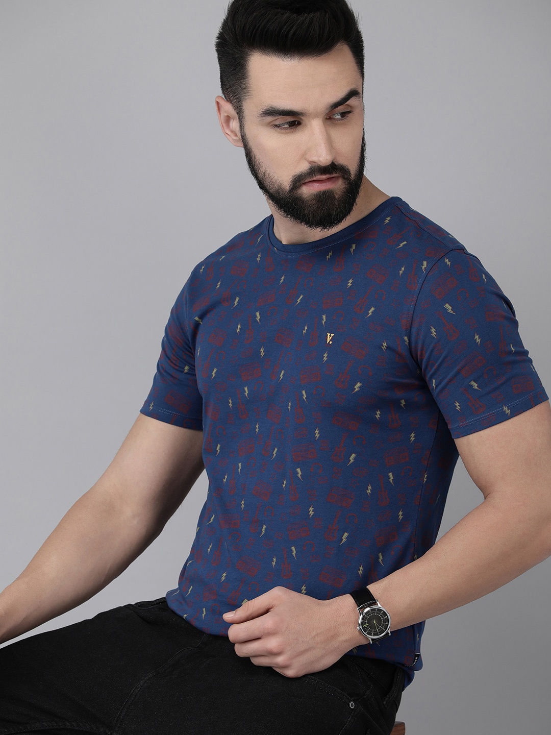 

V Dot Men Pure Cotton Printed Round Neck Slim Fit T-shirt, Blue