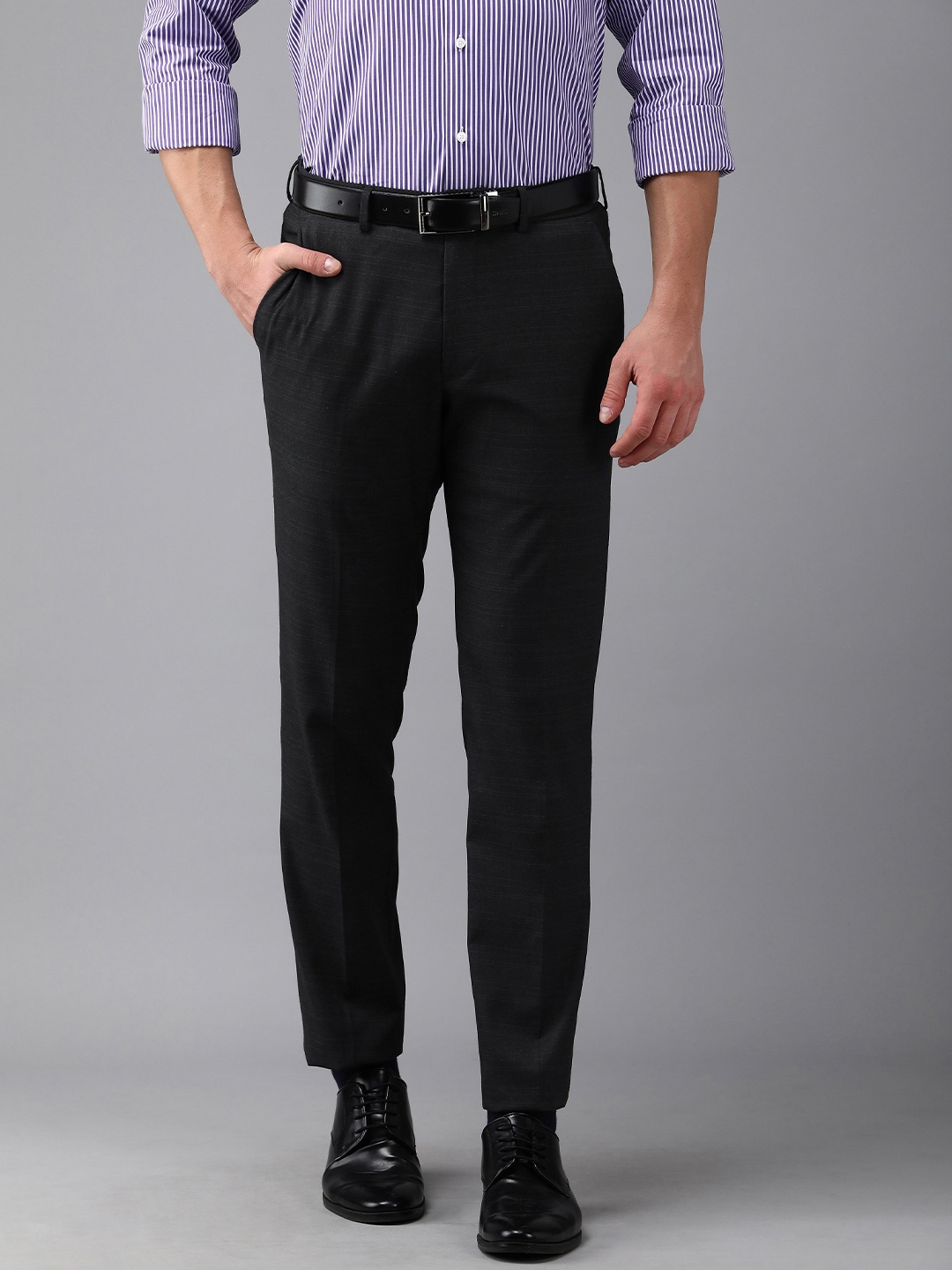 

Van Heusen Men Black Slim Fit Formal Trousers