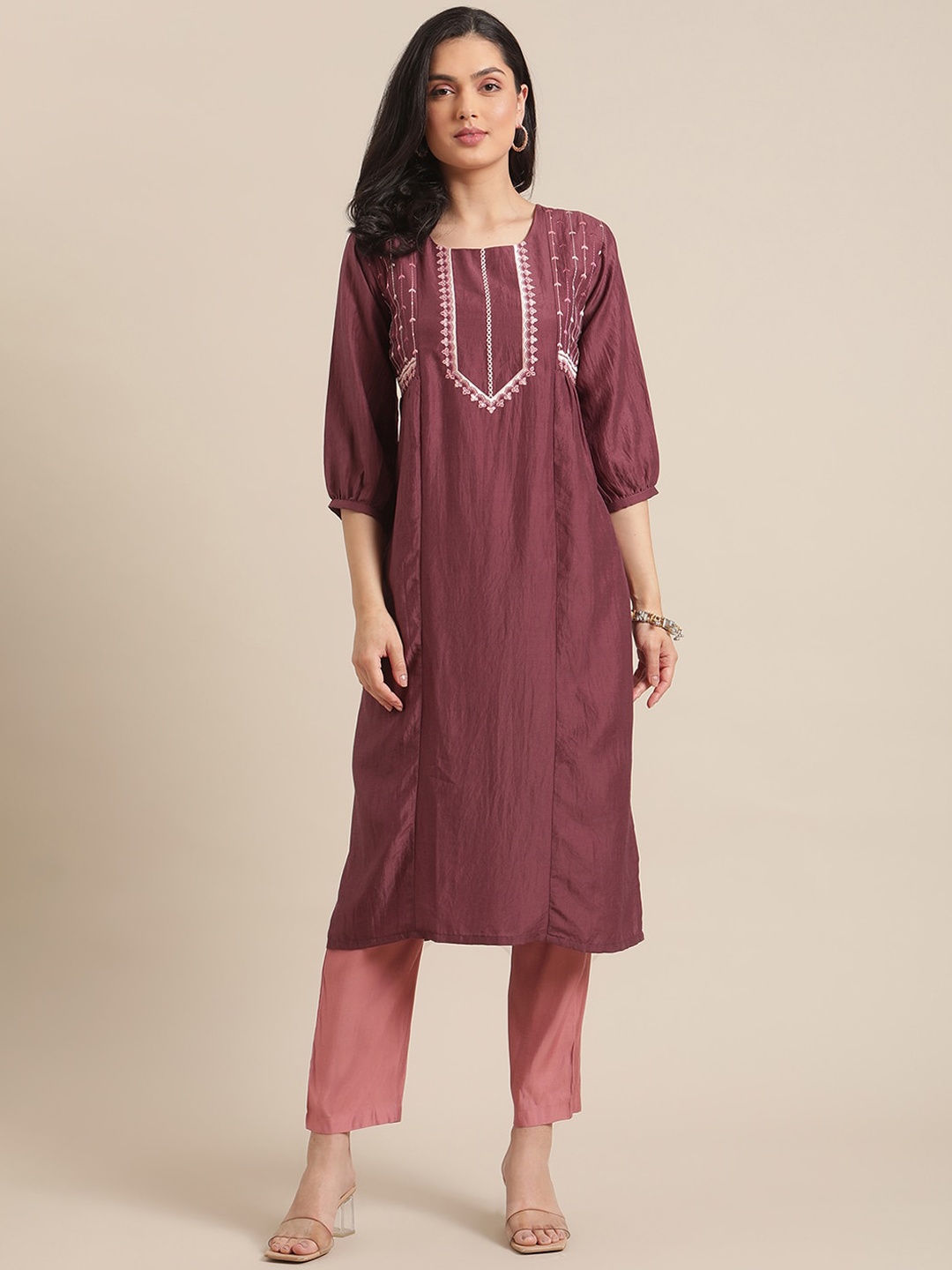 

Varanga Women Mauve Yoke Design Thread Work Kurta