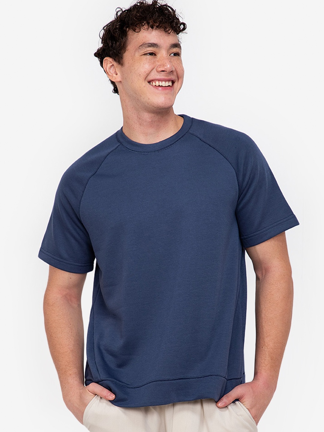 

ZALORA BASICS Men Navy Blue T-shirt