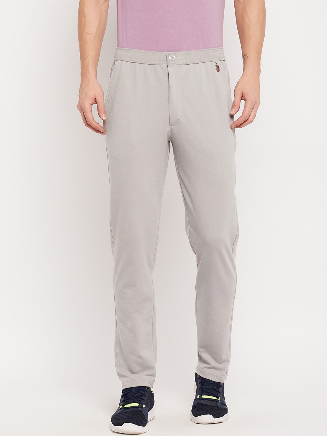 

Okane Men Grey Slim Fit Trousers