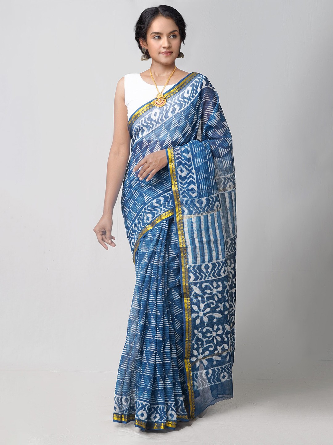 

Unnati Silks Blue & White Ethnic Motifs Printed Pure Cotton Kota Saree