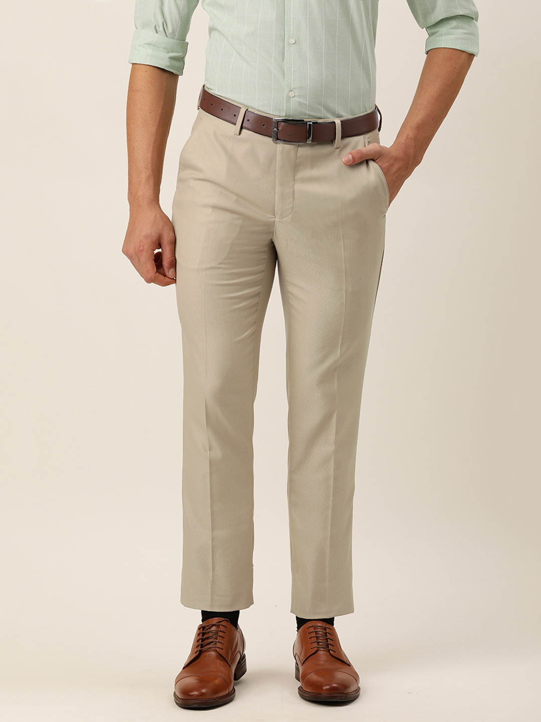 

Peter England Men Khaki Solid Slim Fit Formal Trousers