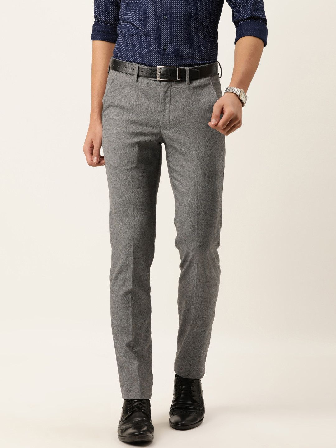 

Peter England Men Grey Checked Neo Slim Fit Formal Trousers