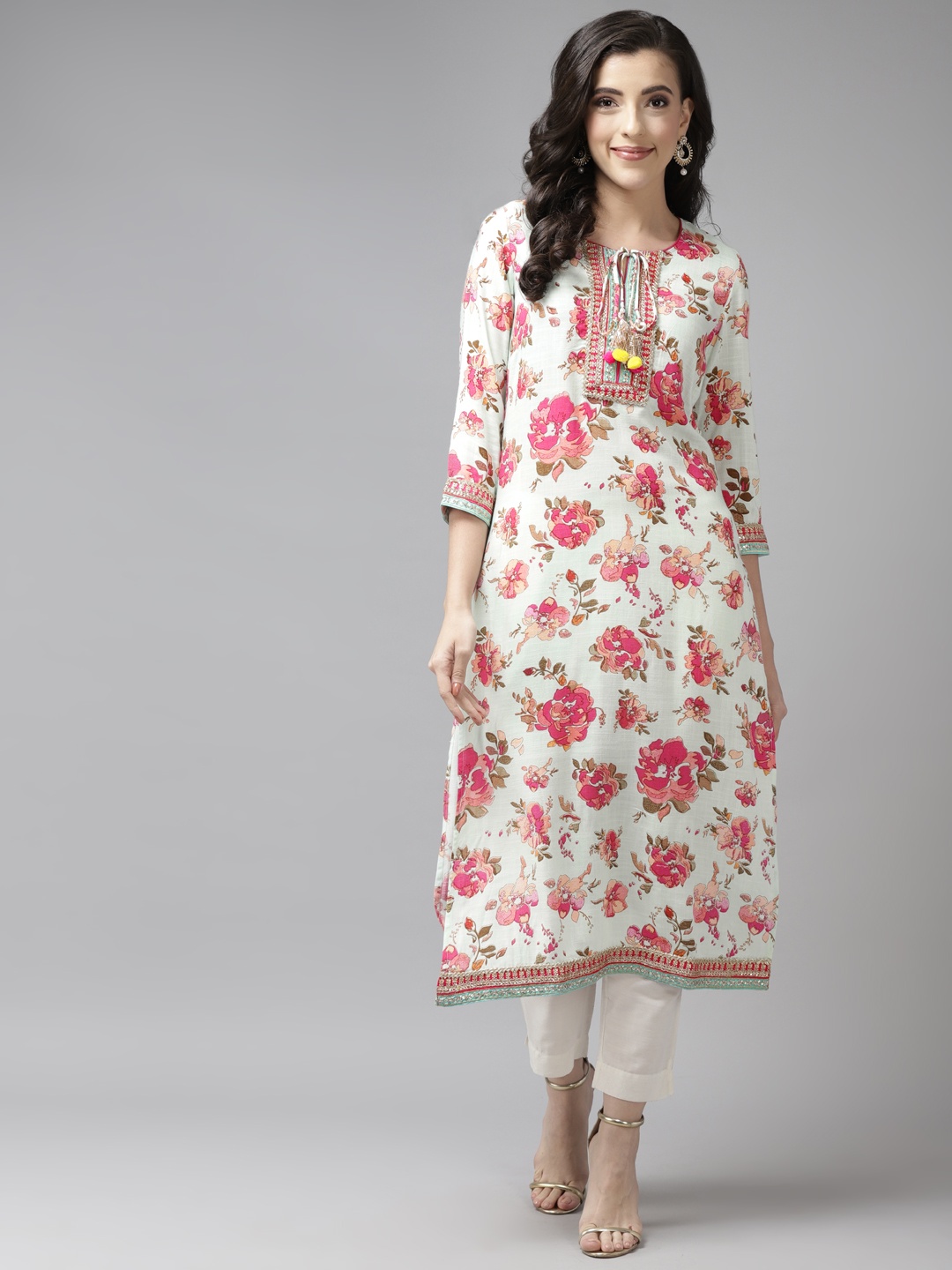 

Rain & Rainbow Women White & Pink Floral Printed Gotta Patti Kurta