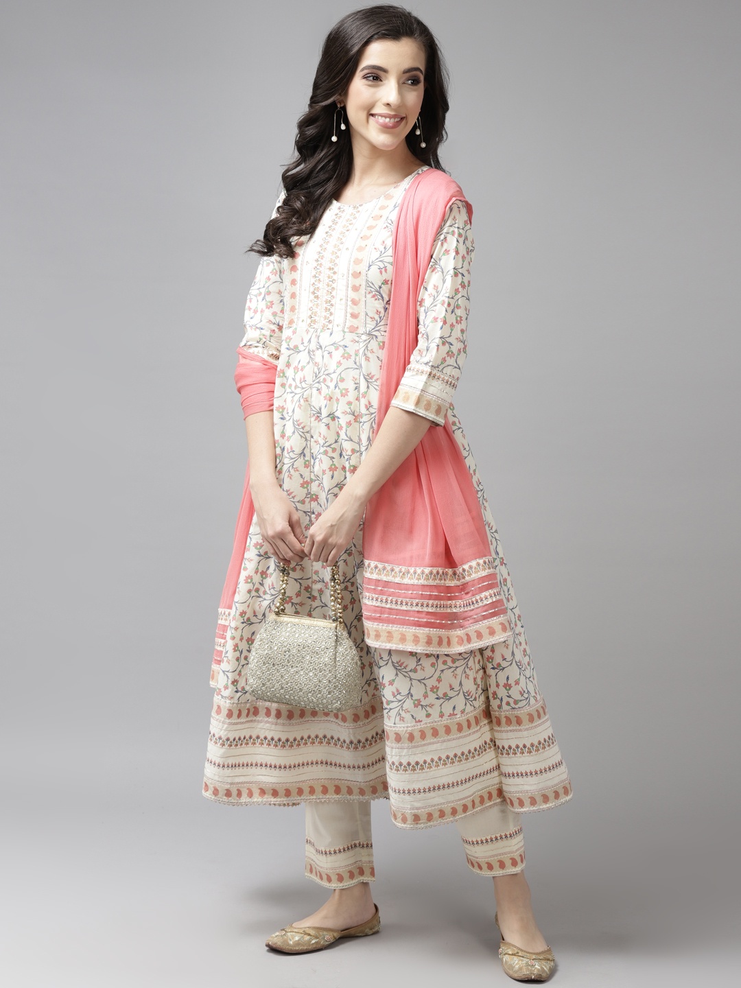 

Rain & Rainbow Women Cream-Coloured Printed Pure Cotton Kurta with Trousers & Dupatta