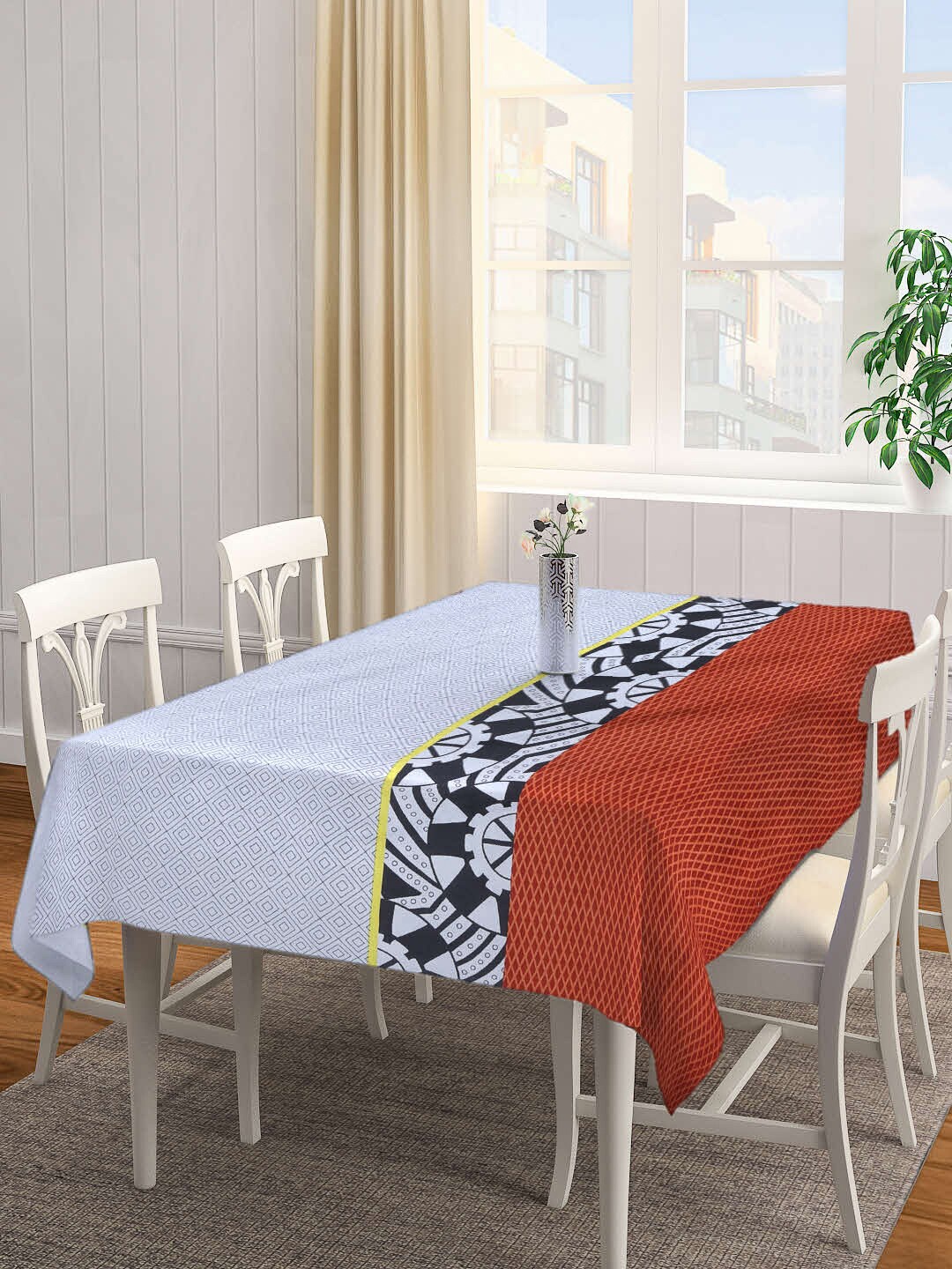 

Arrabi Blue & Red Geometric Printed 6 Seater Table Cover