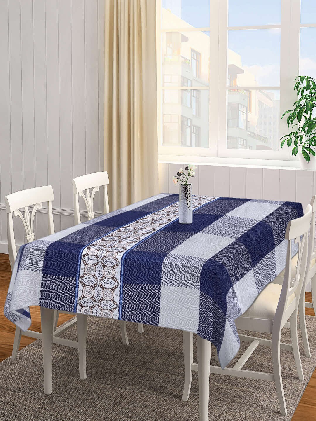 

Arrabi Blue Handwoven 6-Seater Rectangular Table Cover