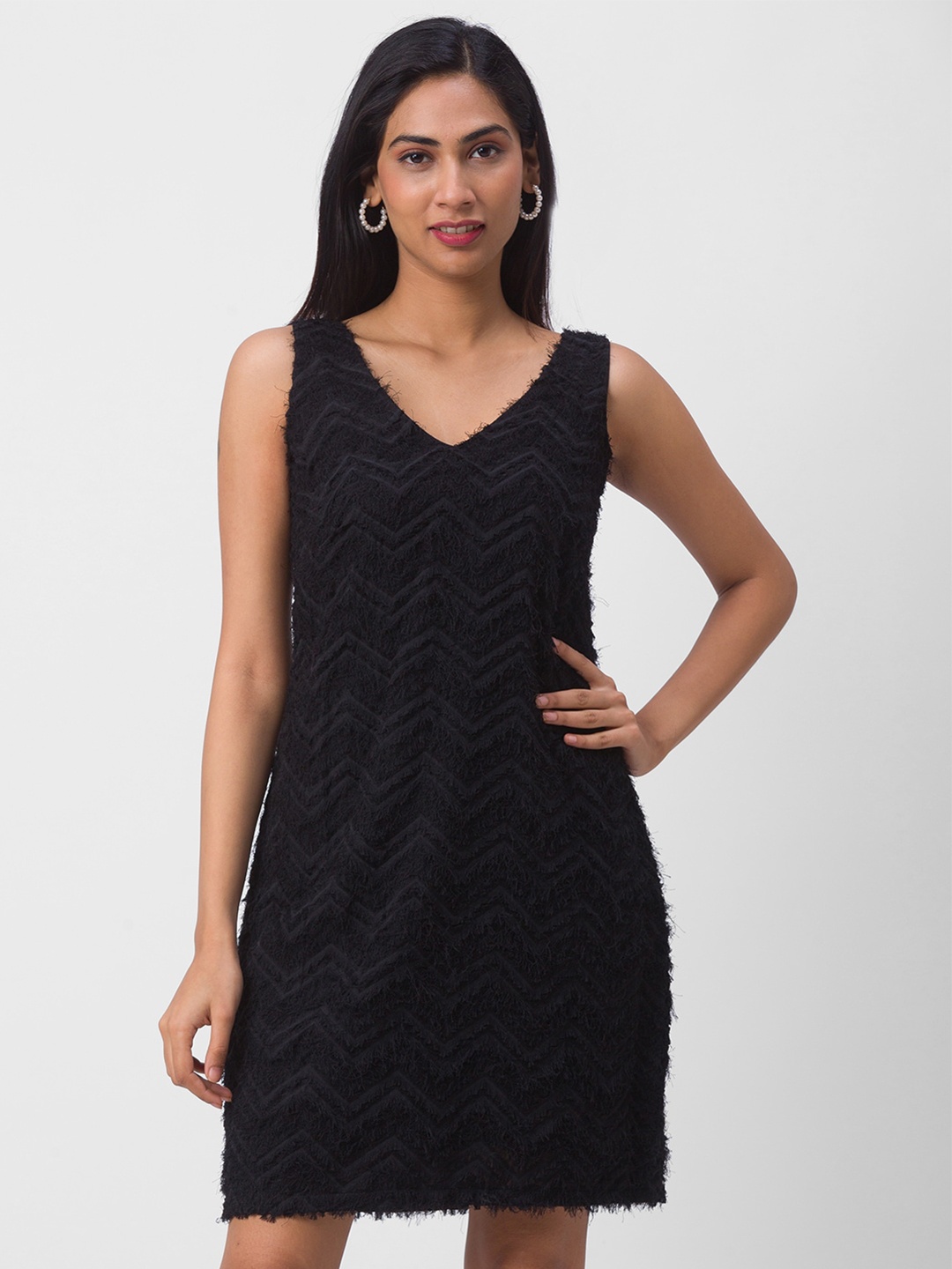 

Globus Black Solid Self Design Sheath Dress
