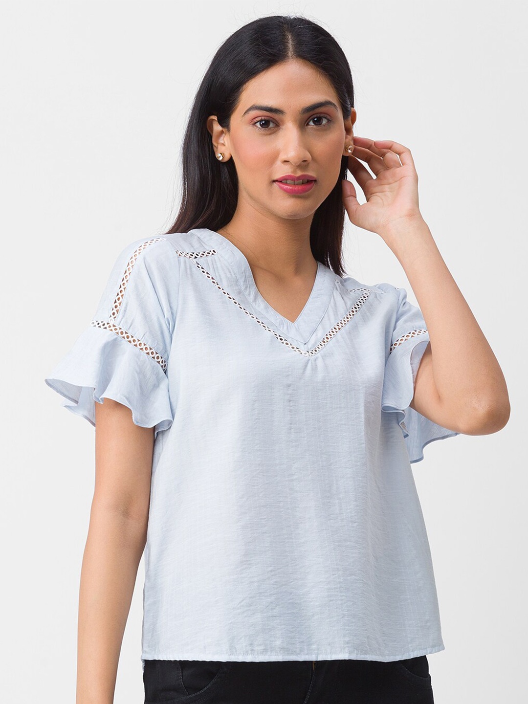 

Globus Blue Solid Bell Sleeves Boxy Top