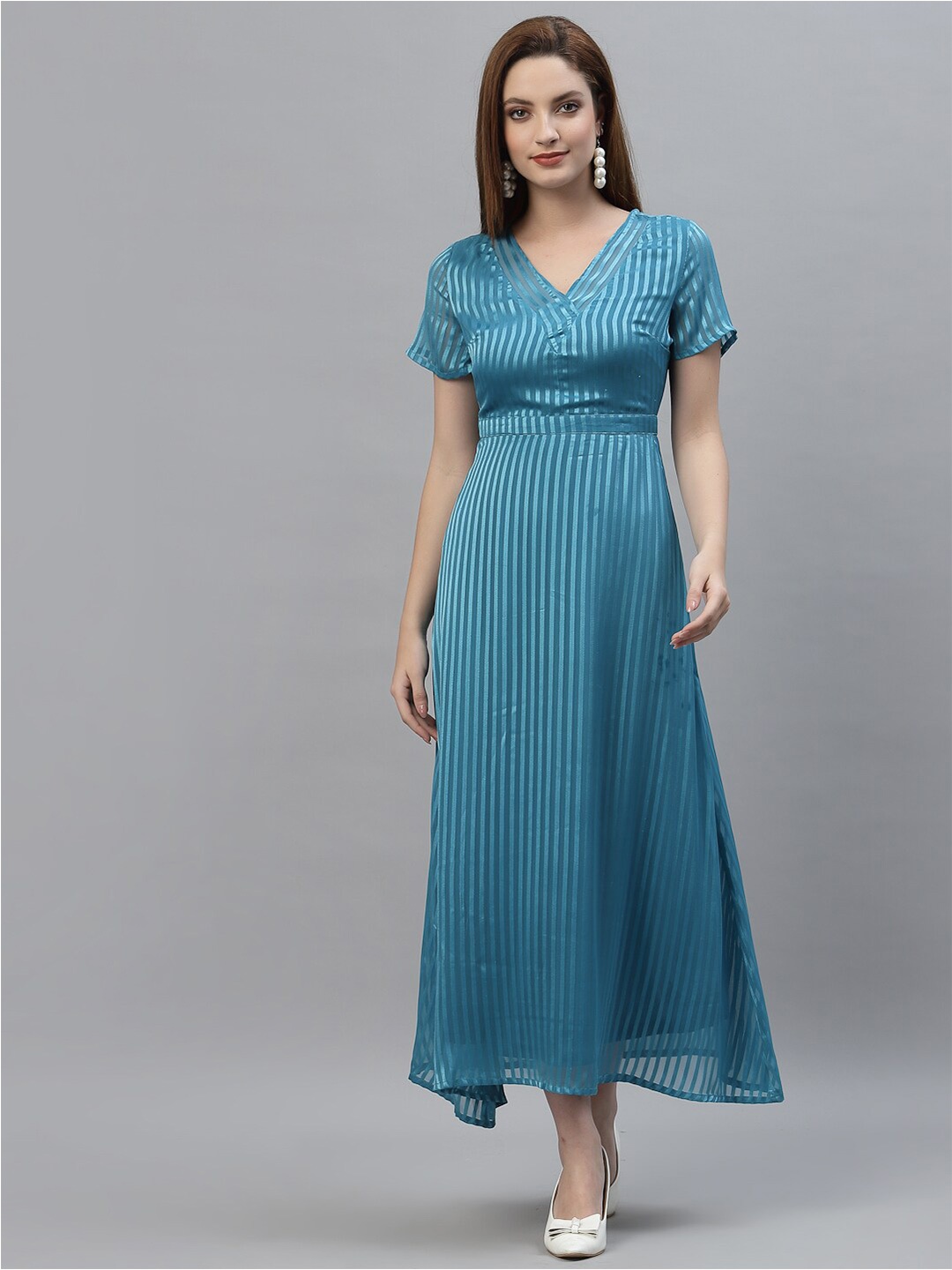 

HOUSE OF KKARMA Blue Striped Maxi Dress