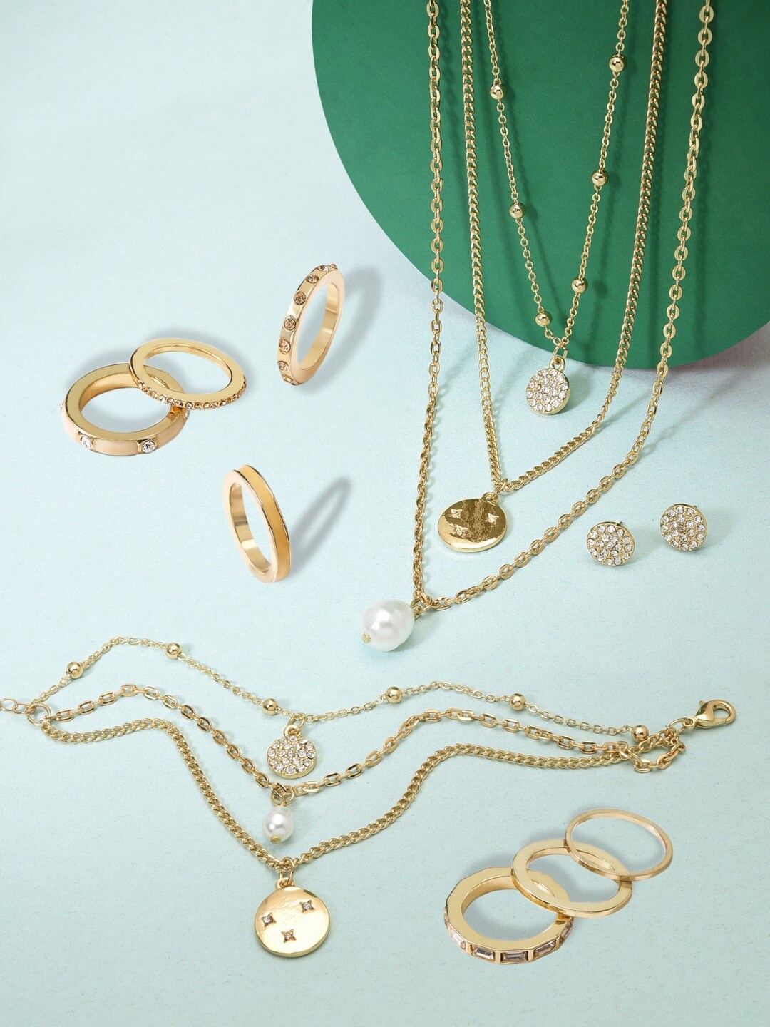

AMI Gold-Plated Layered Jewellery Set