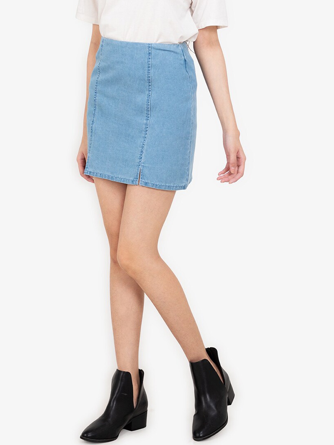 

ZALORA BASICS Women Blue Solid Mini Straight Denim Skirt