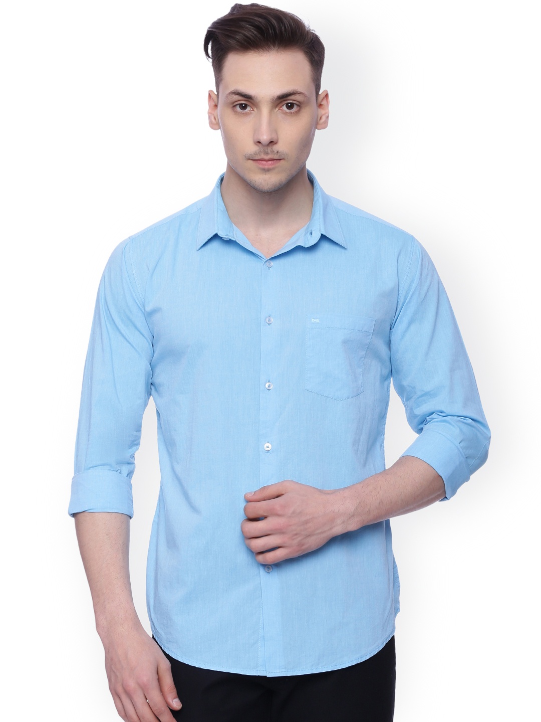 

Basics Men Blue Slim Fit Solid Casual Shirt