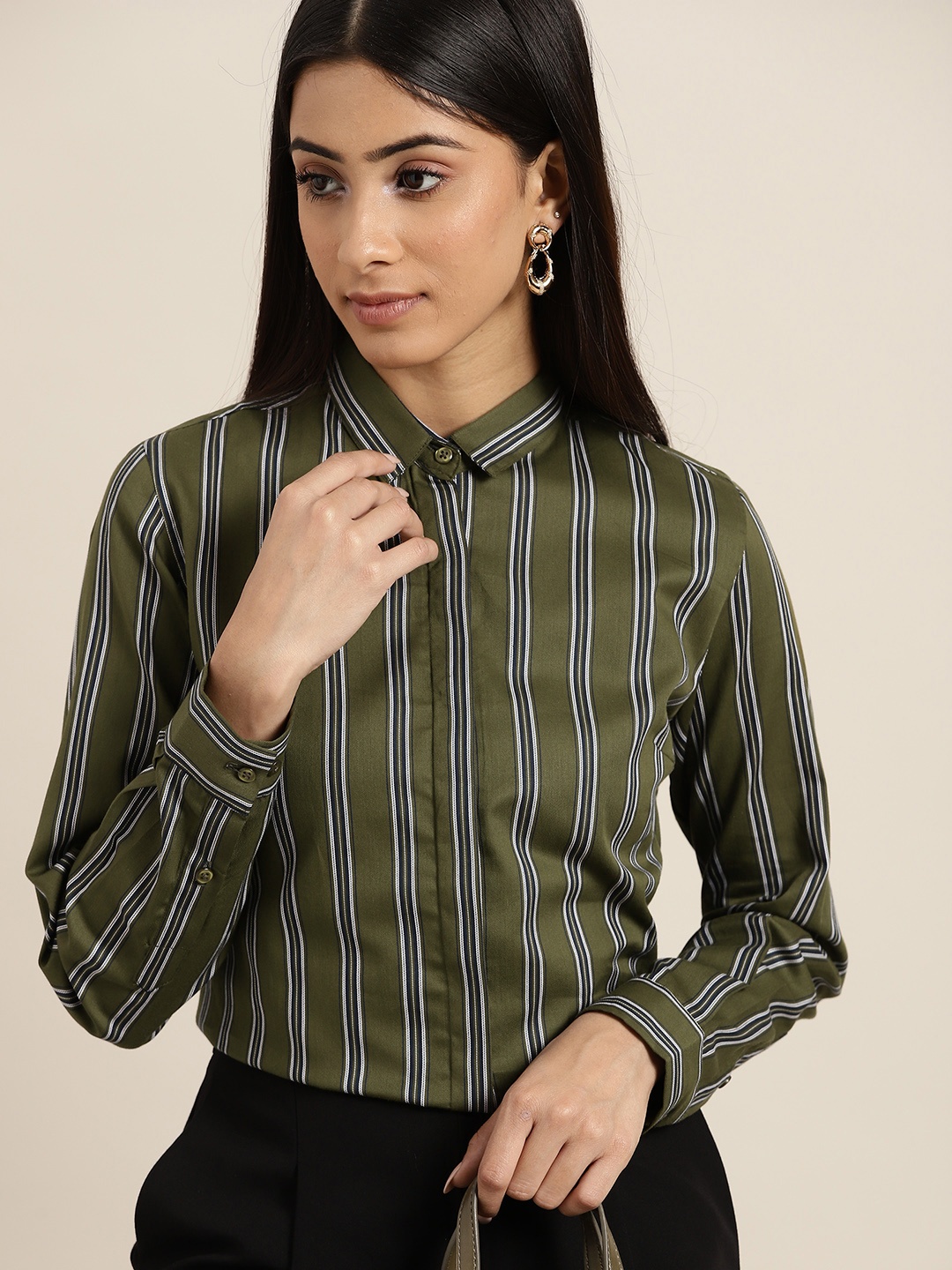 

Hancock Women Olive Green & White Pure Cotton Slim Fit Striped Formal Shirt