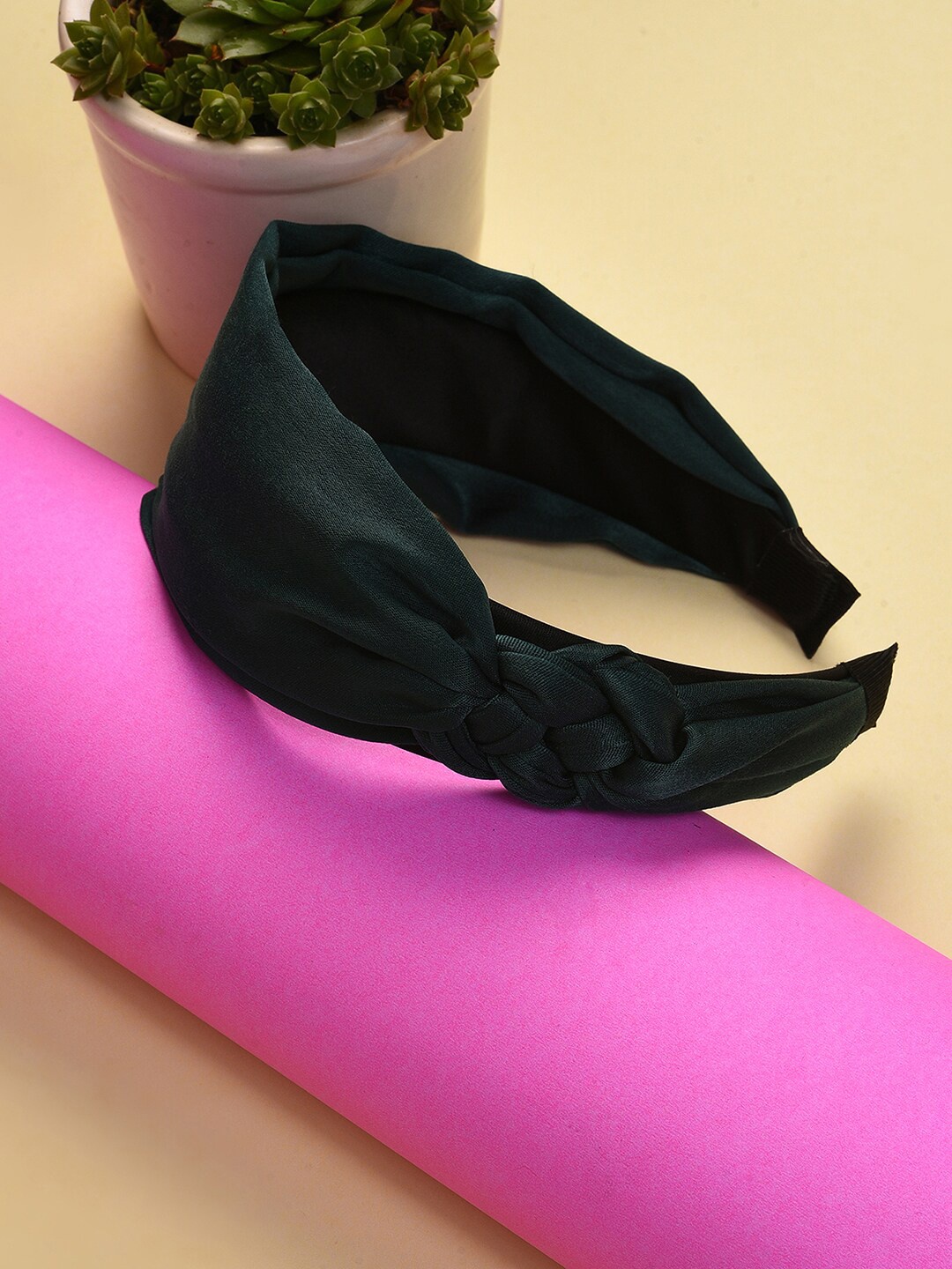 

SOHI Women Green Knot Hairband