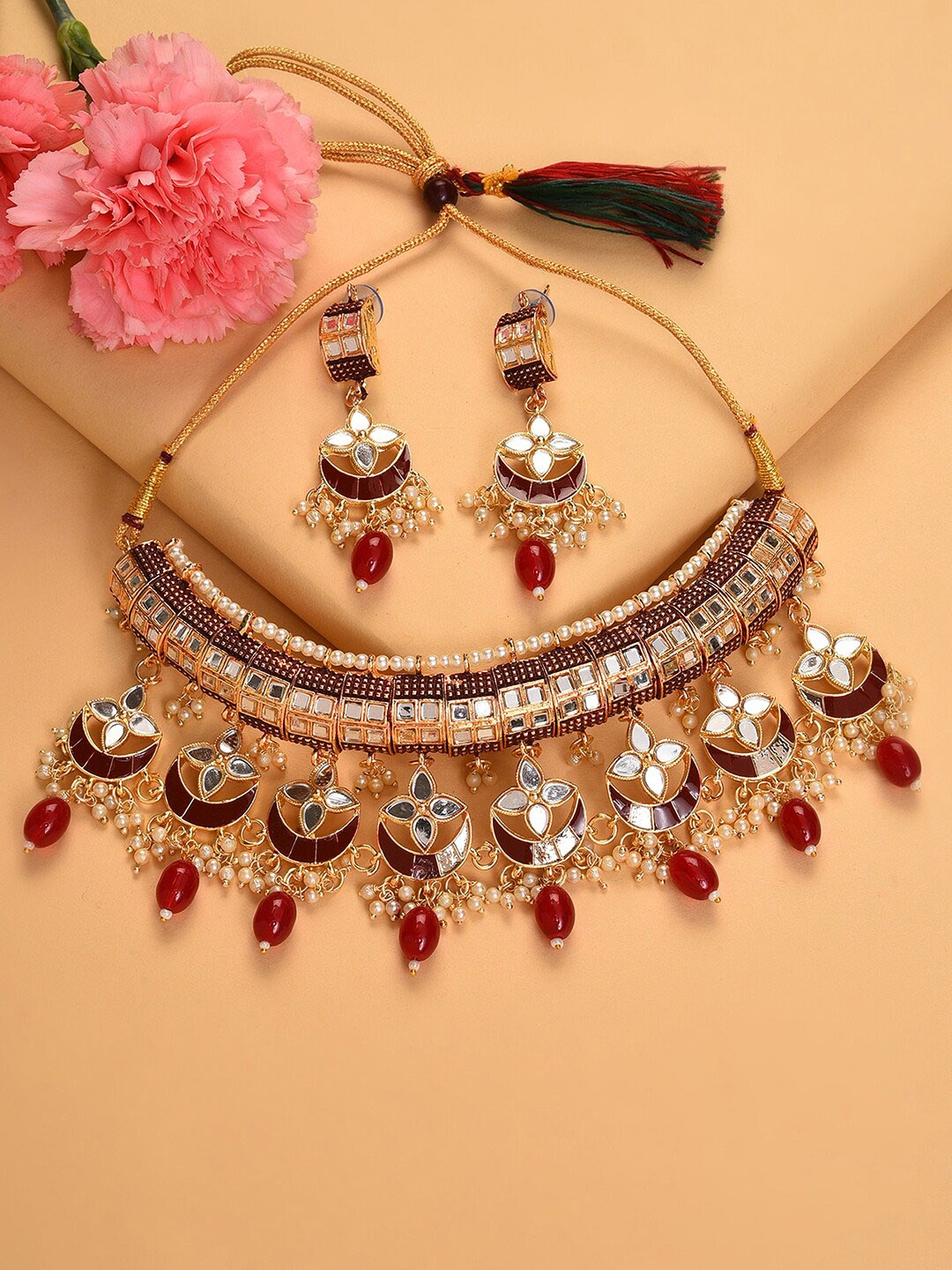 

SOHI Gold-Plated Red Artificial Stone Studded Jewellery Set