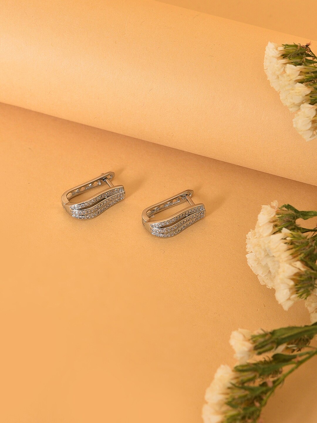 

SOHI Silver-Toned Contemporary Studs Earrings