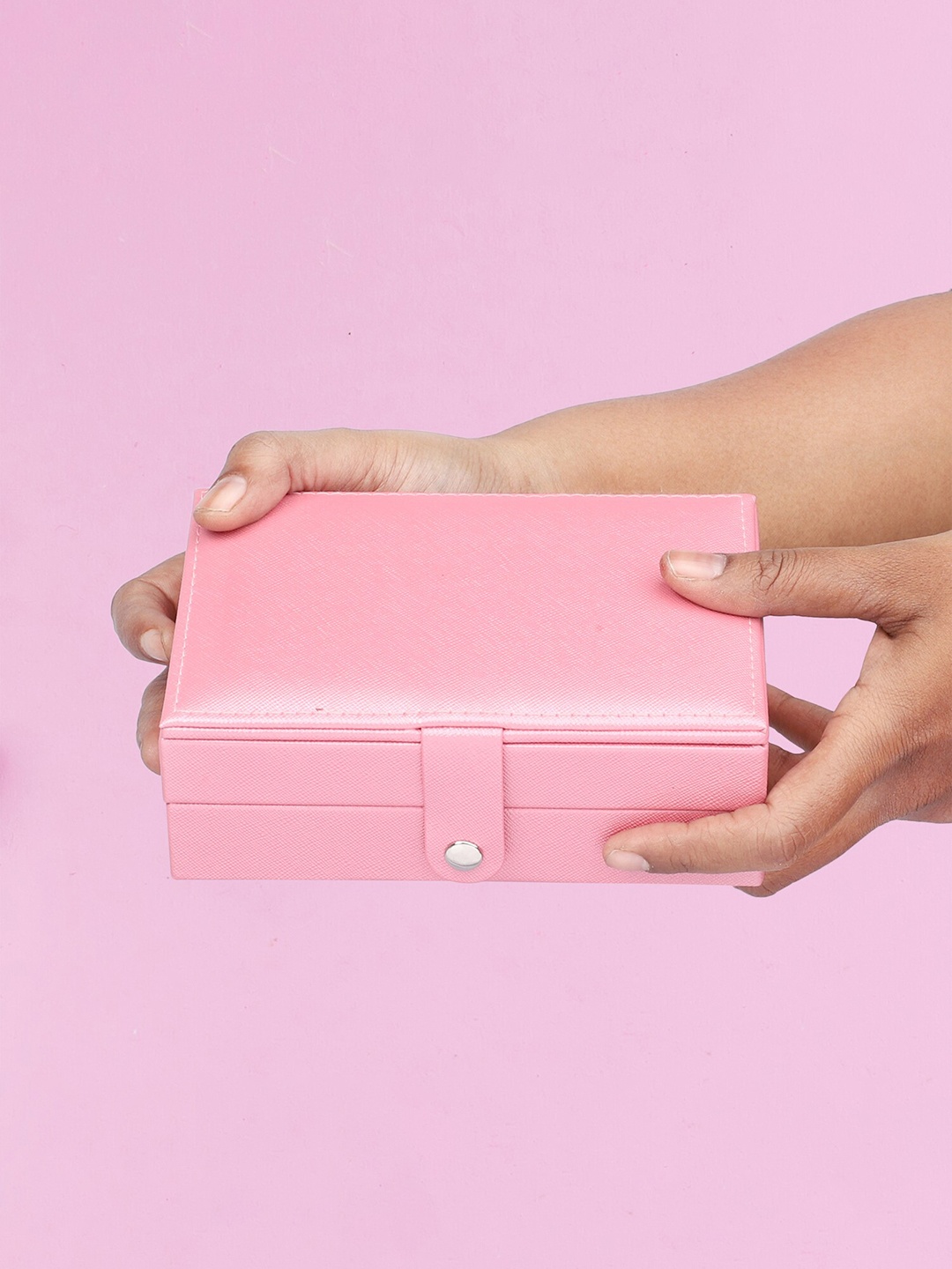 

NFI essentials Women Pink Solid Jewellery Trousseau Box